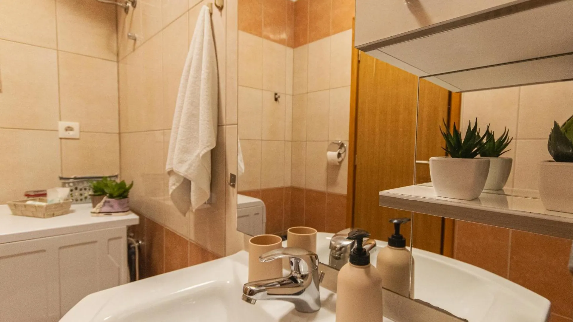 Spacious Sea View Apartment Near Marjan & Beach Split Croatia