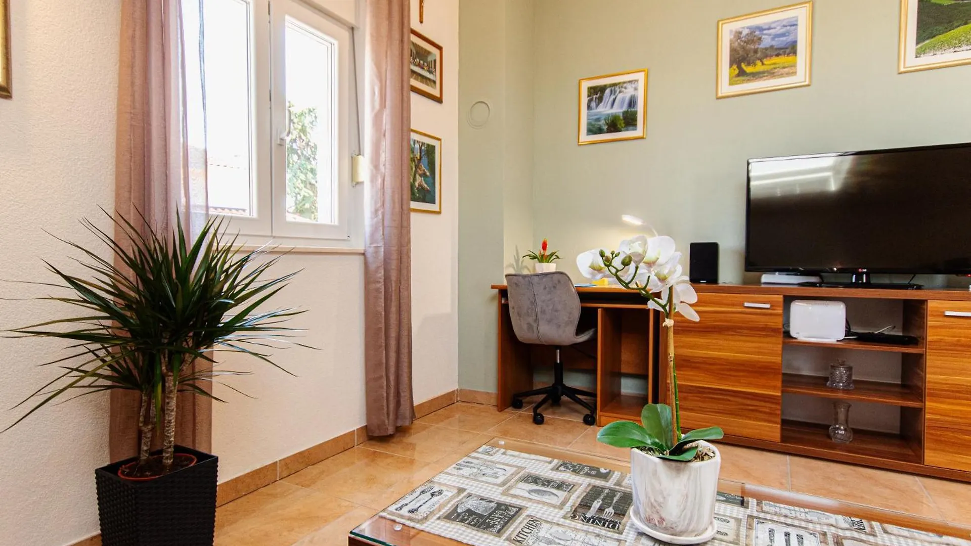 Spacious Sea View Apartment Near Marjan & Beach Split Croatia
